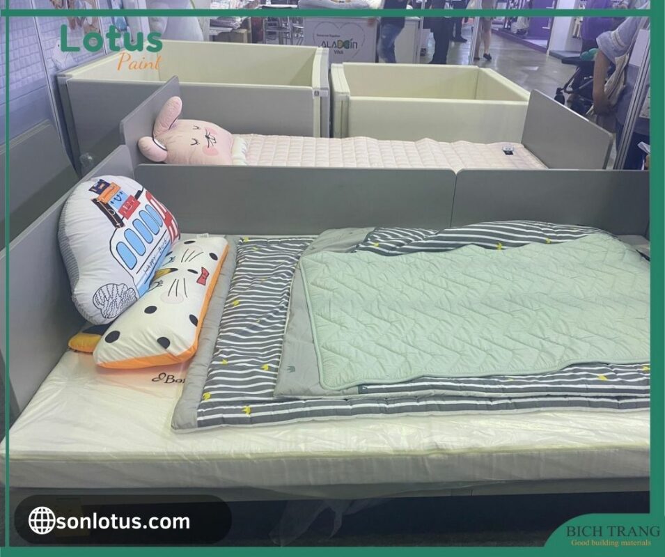 Feedback giường gỗ cho trẻ em sử dụng sơn gỗ nội thất Lotus