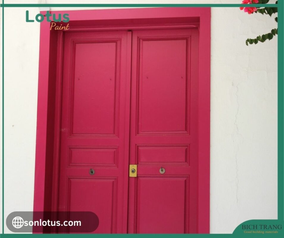 Màu sơn cửa gỗ màu hồng rực rỡ
